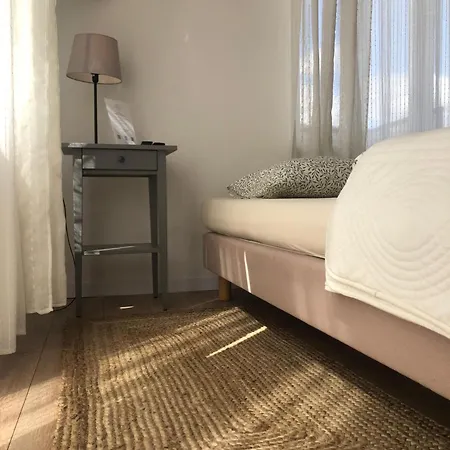 Urocze Quarto em Acomodações Particulares *