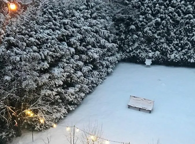 בית אירוח Urocze *